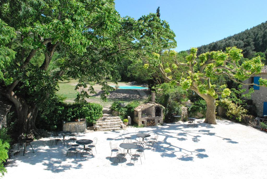 Bastide De La Lezardiere ฟงแต็น-เดอ-โวคลูซ ภายนอก รูปภาพ
